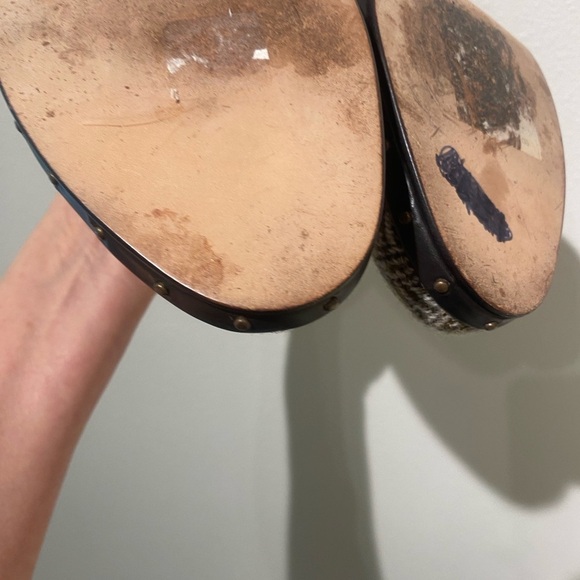 Cole Haan Women’s Kyrene Boho Heel Clog Embroidered Wooden Leather Beautiful 9.5 - Picture 14 of 15